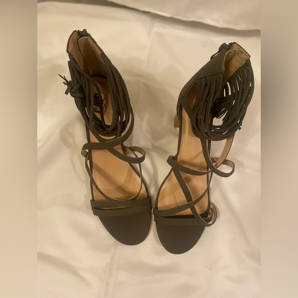 Elegant Fringe Olive Heels